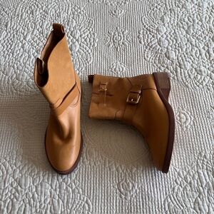 EUC Tory Burch “Beenie” Moto Engineer boots custom tan color